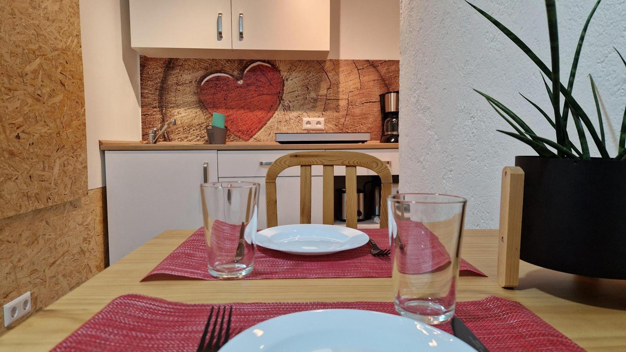 Sani'S Bergzauber - Zwischen Stadttrubel Und Erholung Freiburg im Breisgau Buitenkant foto